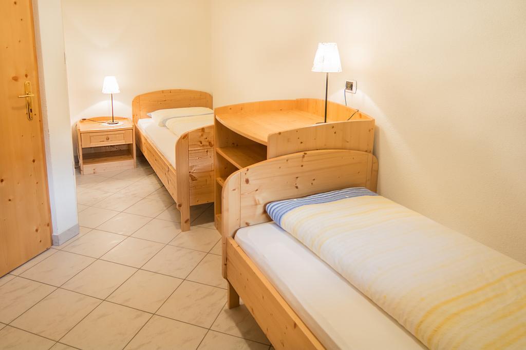 Baerntalerhof Villa Falzes Szoba fotó