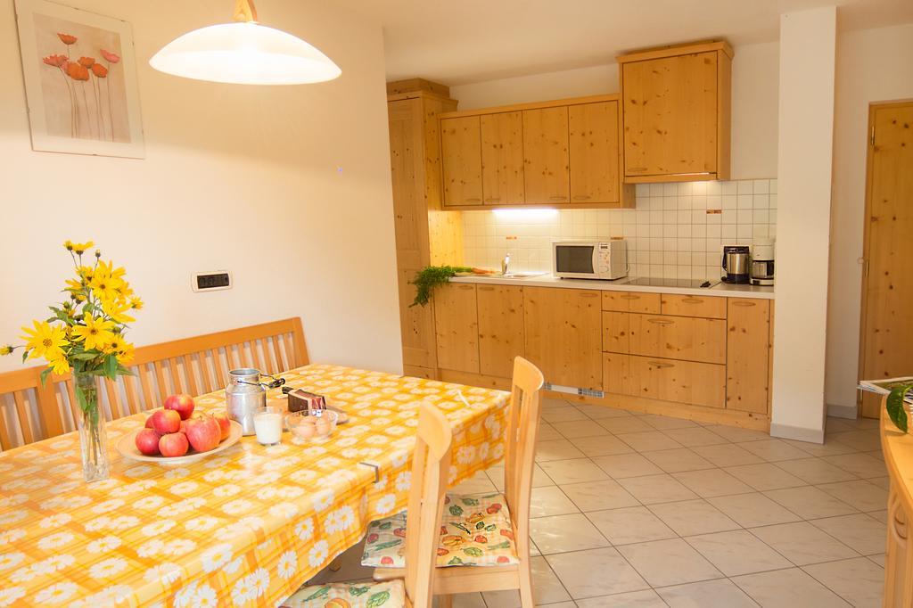 Baerntalerhof Villa Falzes Szoba fotó