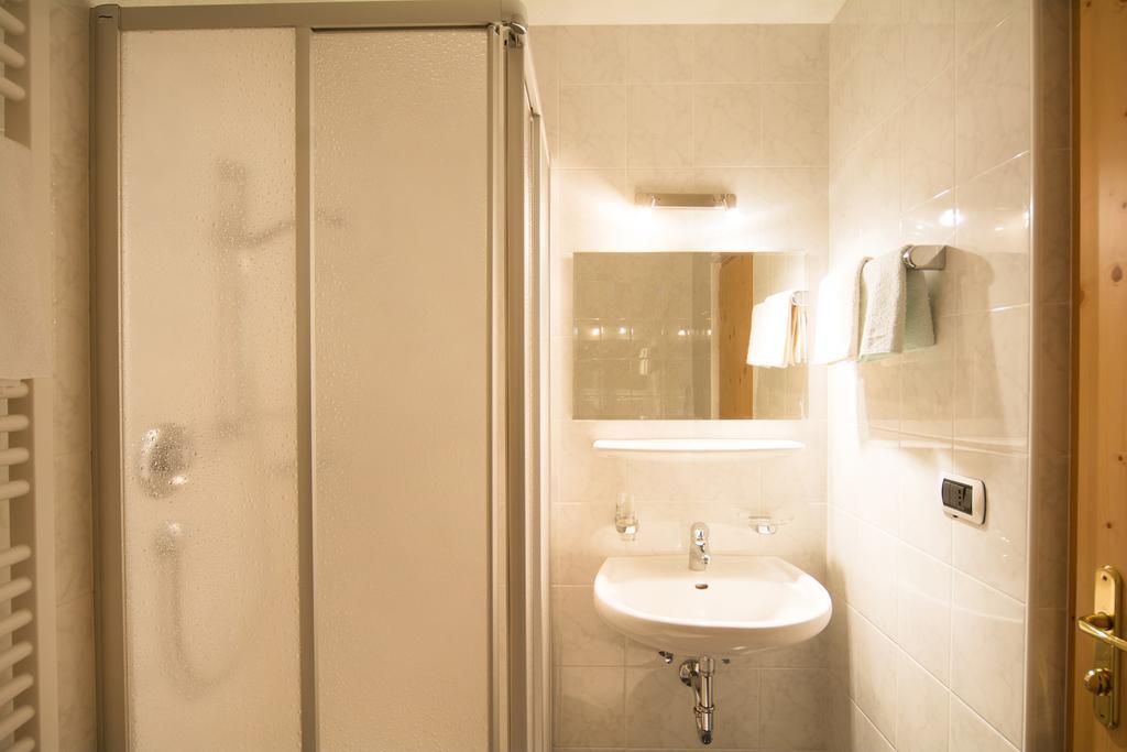 Baerntalerhof Villa Falzes Szoba fotó